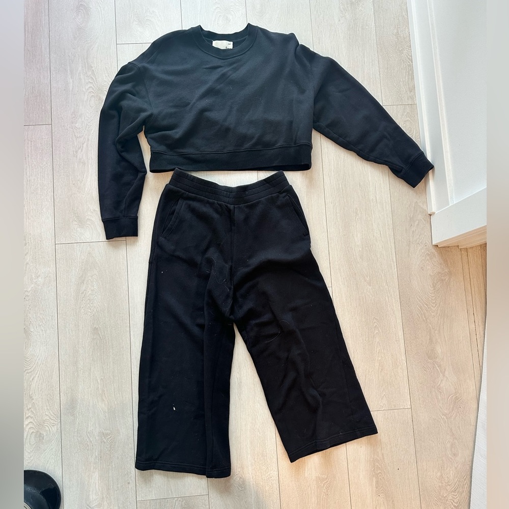 Aritzia Two Piece Sweatsuit